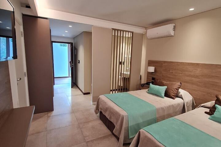 Room 12 of 51