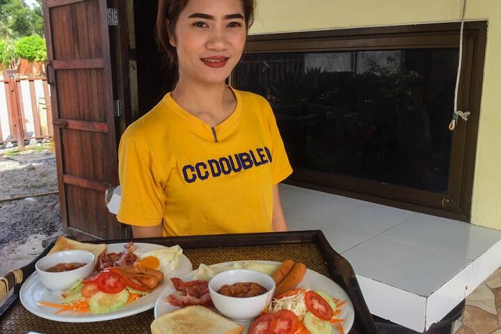 Dining 54 of 86