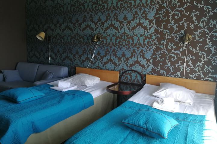 Room 5 of 43