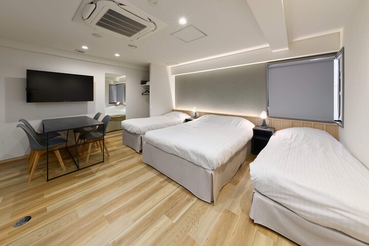 Room 22 of 58