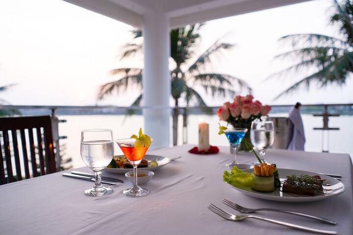 Dining 167 of 194