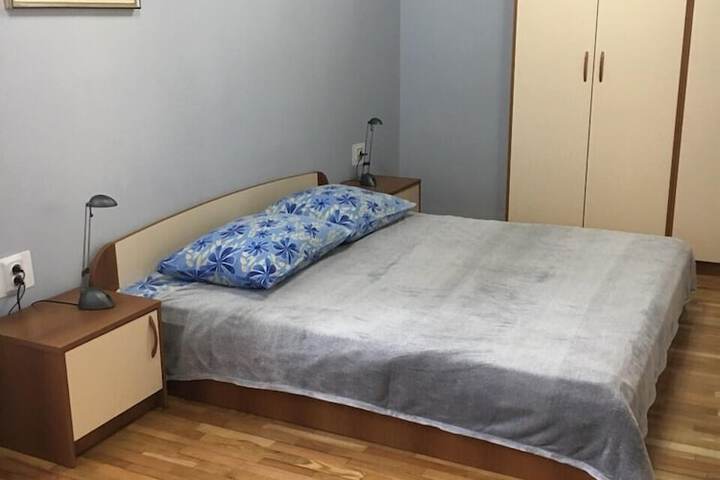 Room 4 of 19