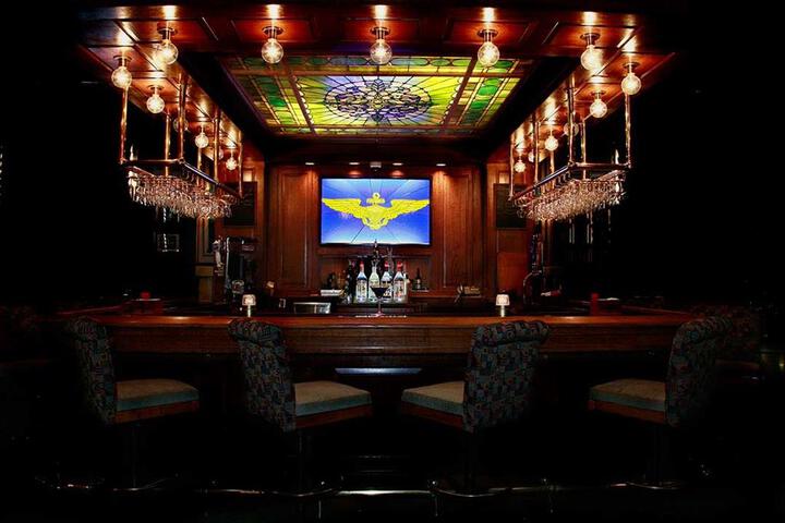 Pensacola Grand Hotel