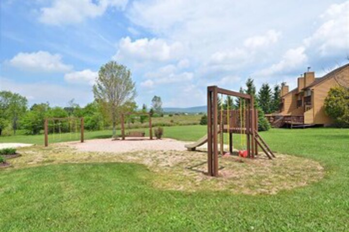 Childrens Play Area - Outdoor