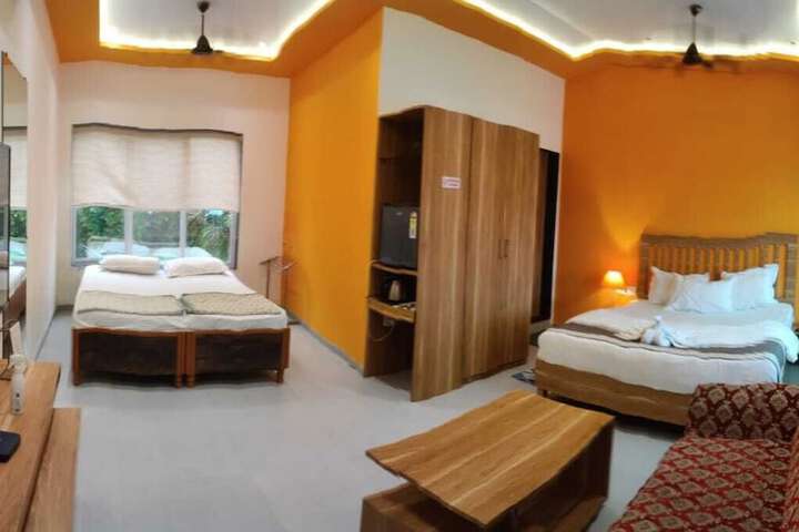 Room 3 of 22