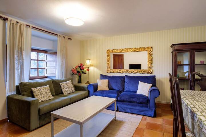 Room 11 of 20