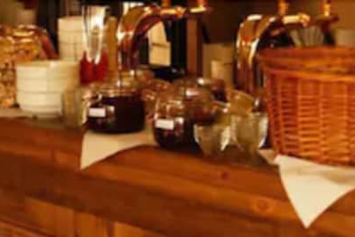 Breakfast/Coffee Service 17 of 44
