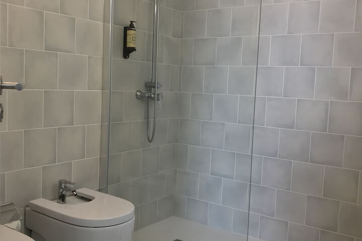 Room 46 of 104