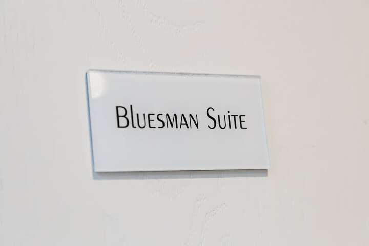 Room 11 of 46