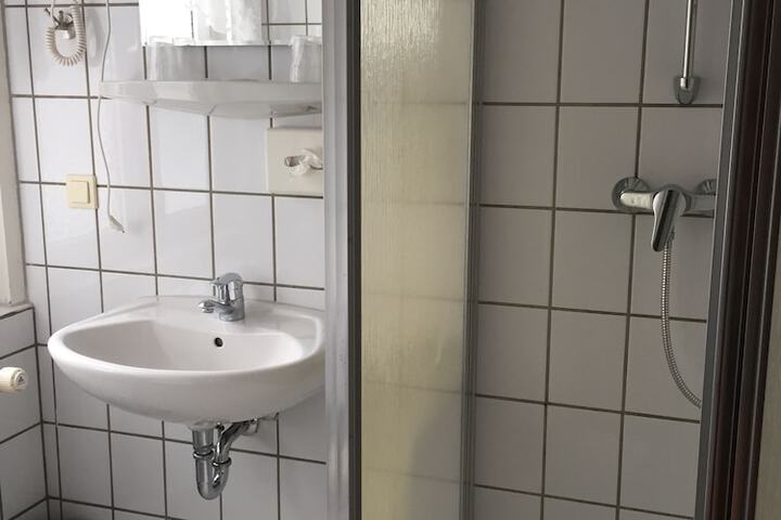 Room 86 of 127