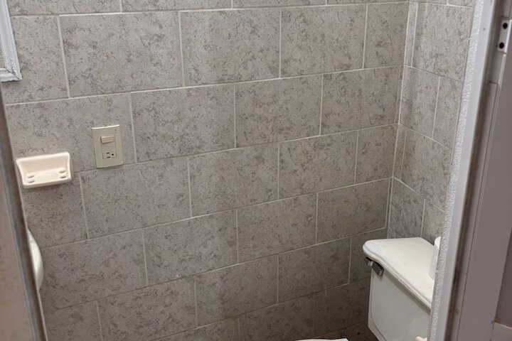 Room 48 of 70