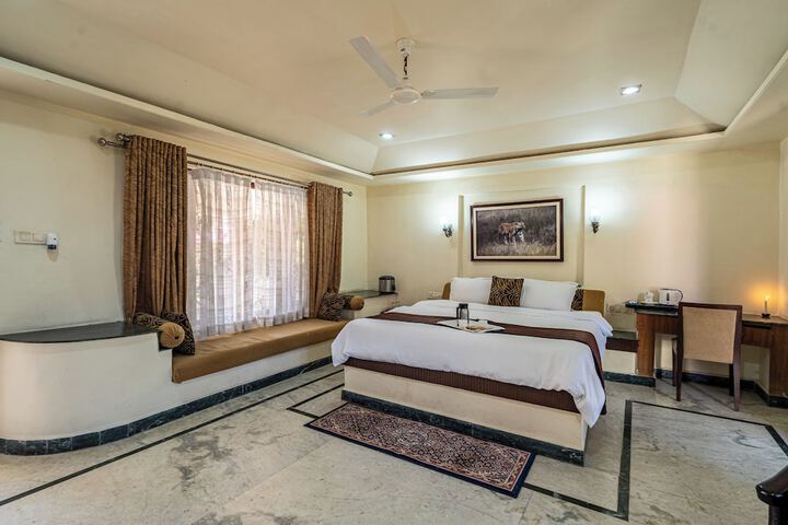 Room 20 of 34