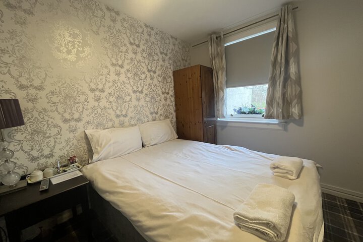 Room 18 of 72