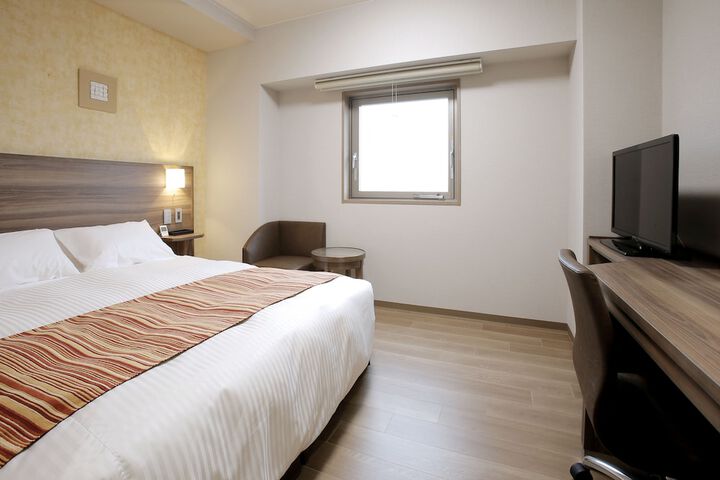 Room 18 of 72