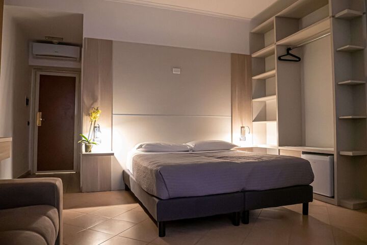 Room 17 of 55
