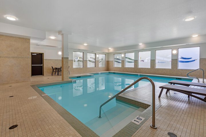 Pool 35 of 44