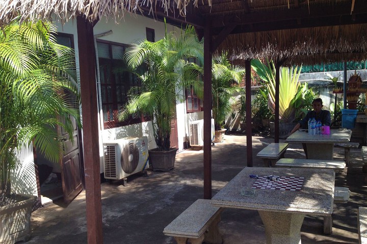 Hotel Entry