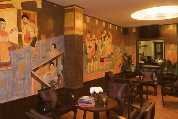 Dining Photos