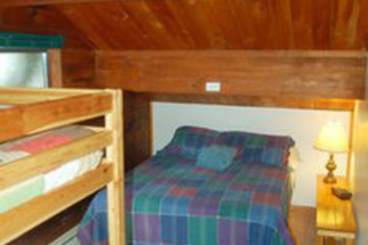 Room 44 of 697