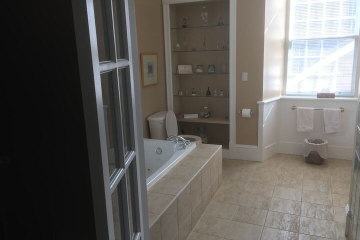 Room 20 of 42