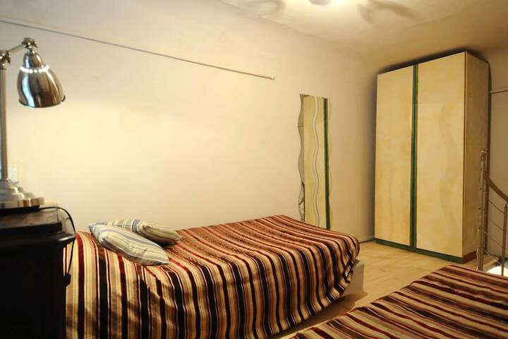 Room 19 of 333