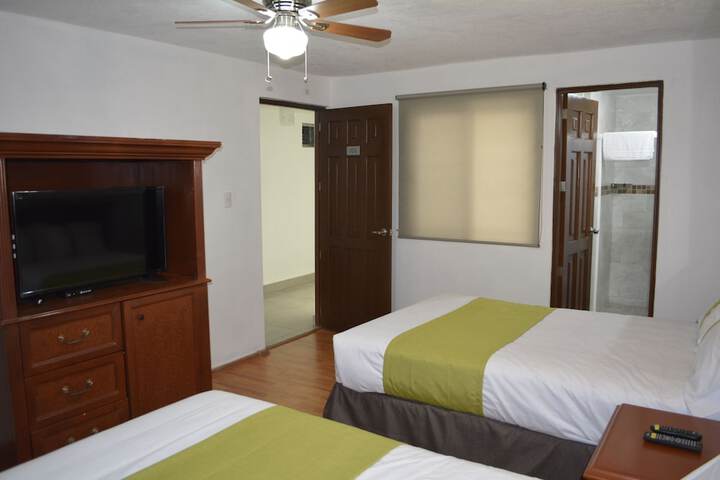 Room 6 of 15