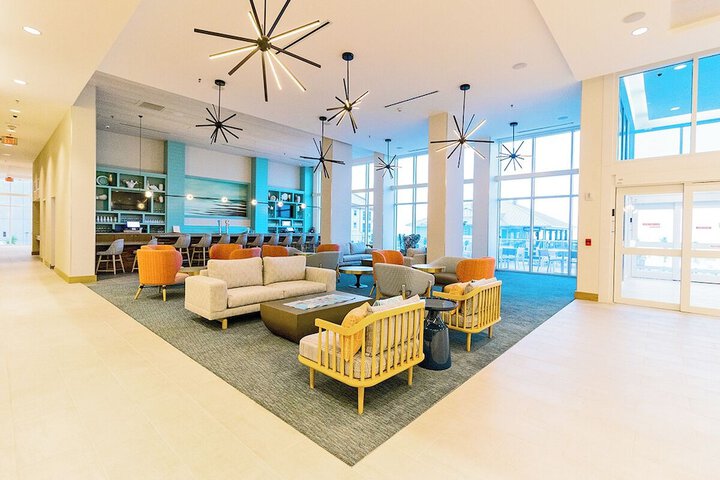 Hotel Interior 7 of 89