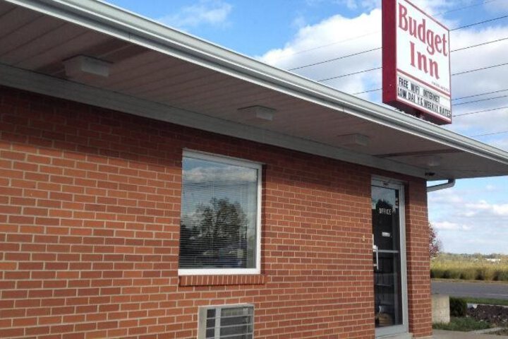 Exterior of BUDGET INN HAZELWOOD