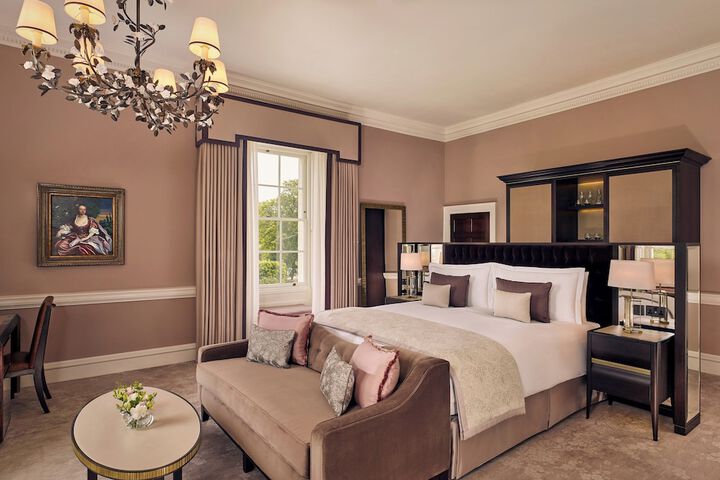 Room 34 of 125