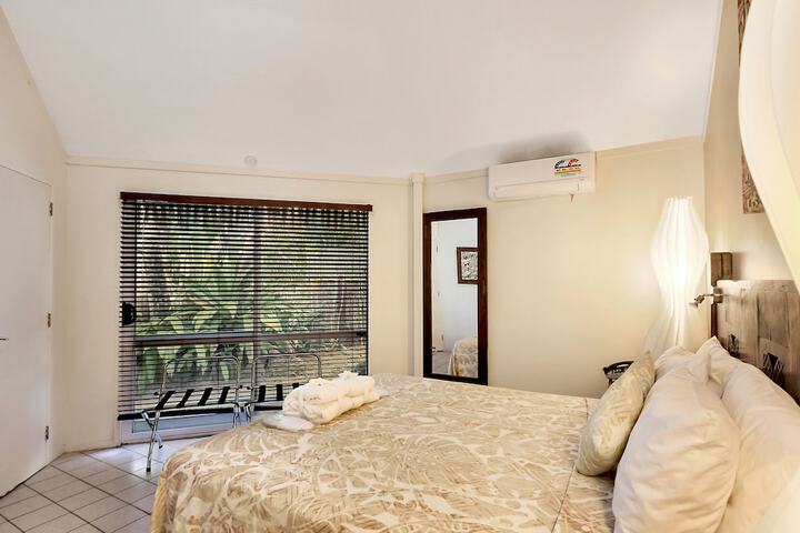 Room 50 of 84