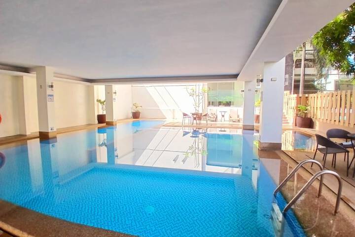 Pool 105 of 156