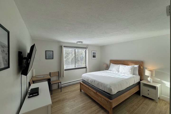 Room 32 of 155