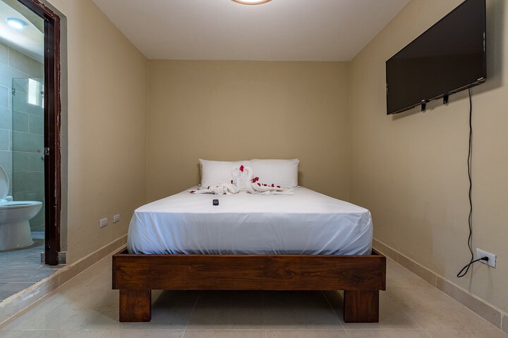 Room 22 of 124