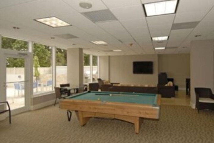 Room 4 of 15