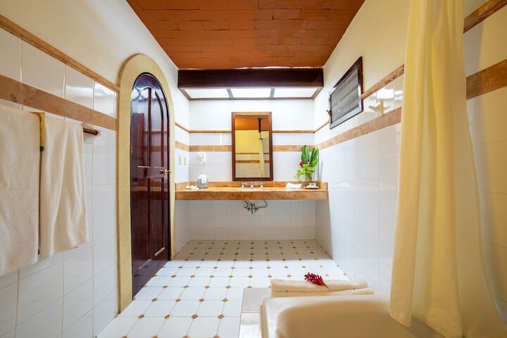 Bath Interior