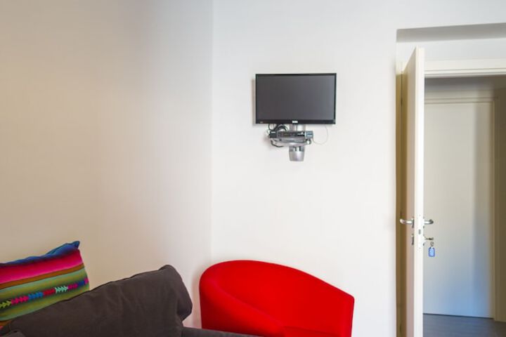 Room 18 of 35