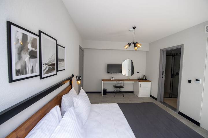 Room 22 of 201