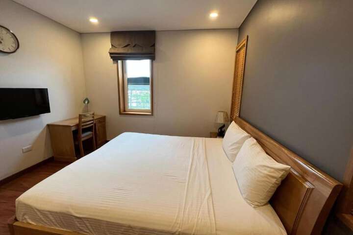 Room 4 of 47