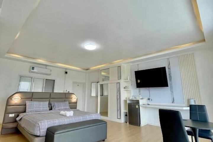 Photo of River valley resort