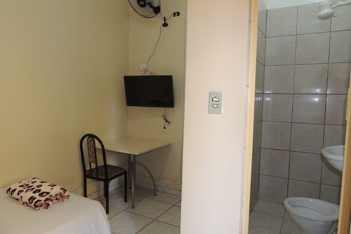 Room 55 of 107