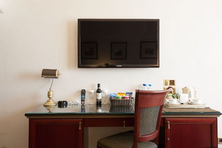 ROYAL PLAZA HOTEL NEFTEYUGANSK