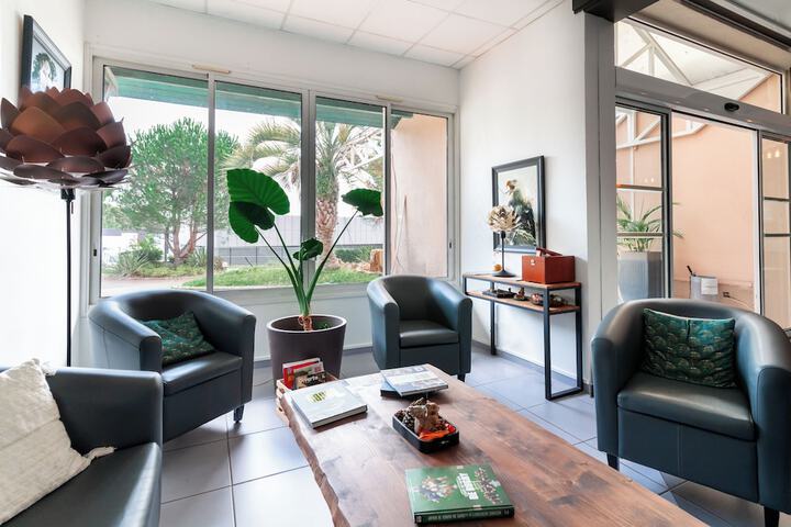 Lobby sitting area