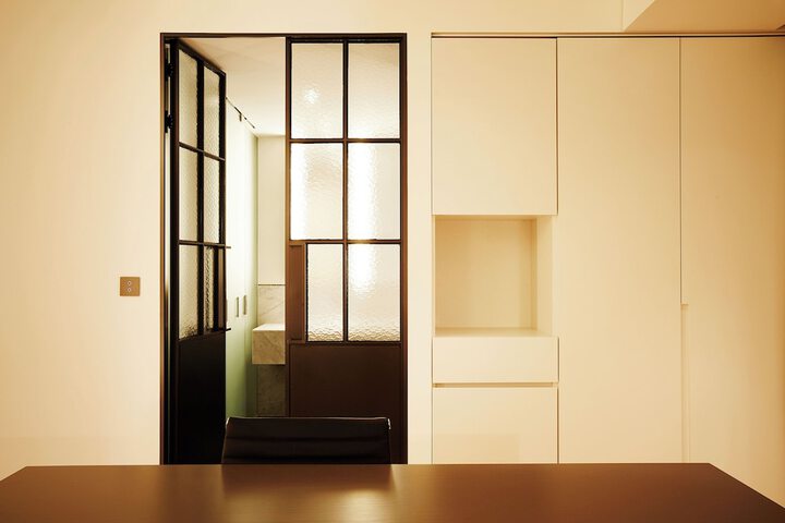 Room 28 of 64