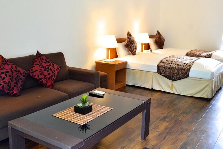 Room 10 of 56
