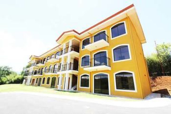 Hotel 7 of 48