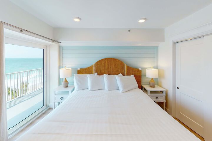 Room 7 of 115