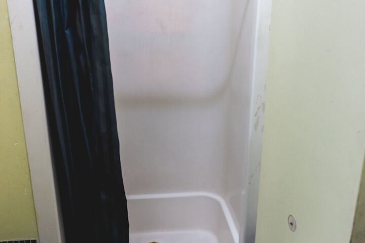 Room 10 of 35
