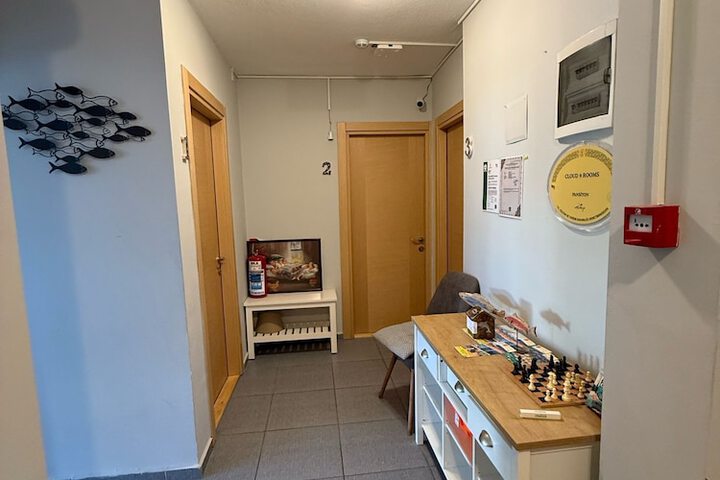 Room 40 of 121