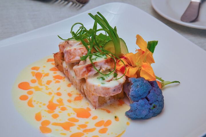 Dining 113 of 150
