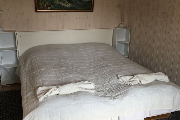 Room 6 of 62